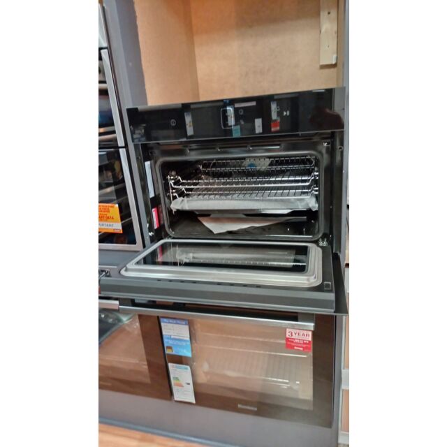 Blomberg EX-ROKW8370B-WR 59.4Cm Built In Compact Microwave Oven - Black