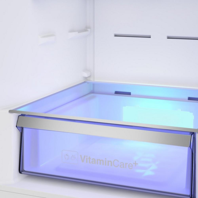 Blomberg KND24692V Vitamincare+ 50/50 Total No Frost Combi Fridge Freezer - White