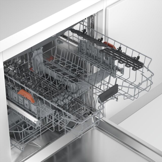 Blomberg LDV52420 Integrated Full Size Dishwasher with Hygiene+ 15 Place Settings