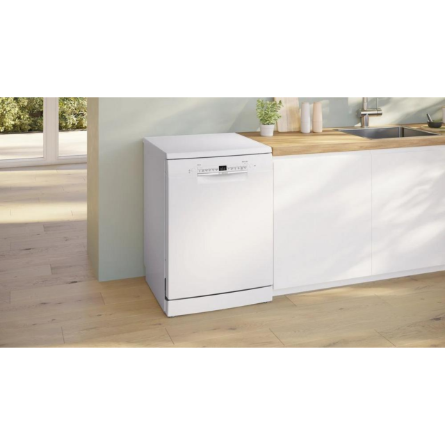 Bosch SMS2HVW67G Dishwasher - White - 14 Place Settings