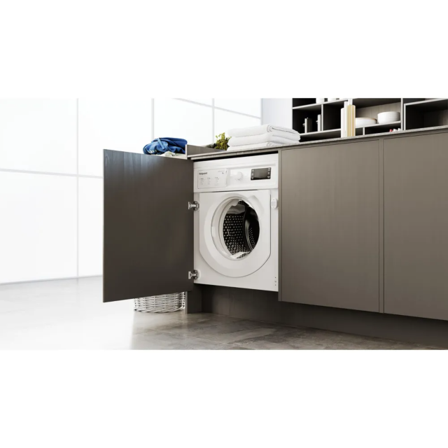 Hotpoint BIWMHG91485 9Kg 1400 Spin Built In Washing Machine