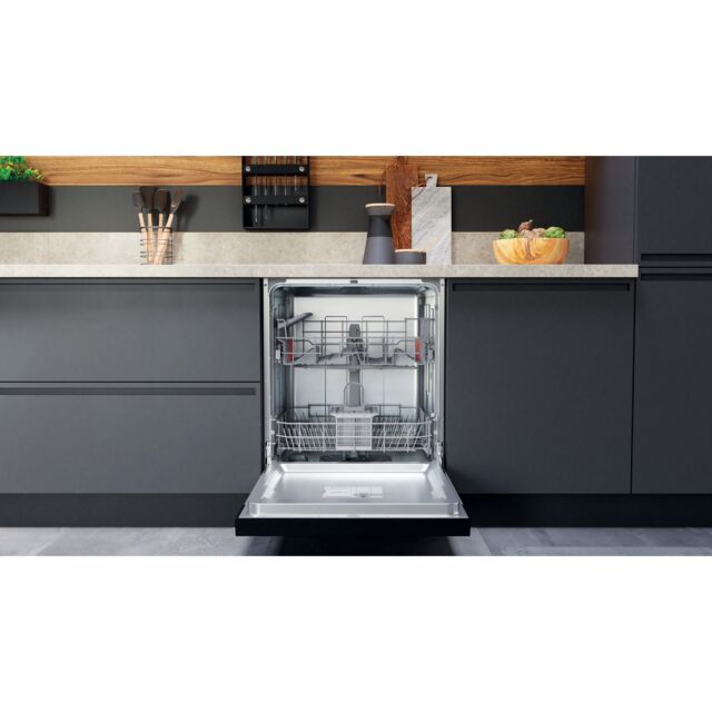 Hotpoint H3BL626BUK Hotpoint Semi Intergrated Dishwasher