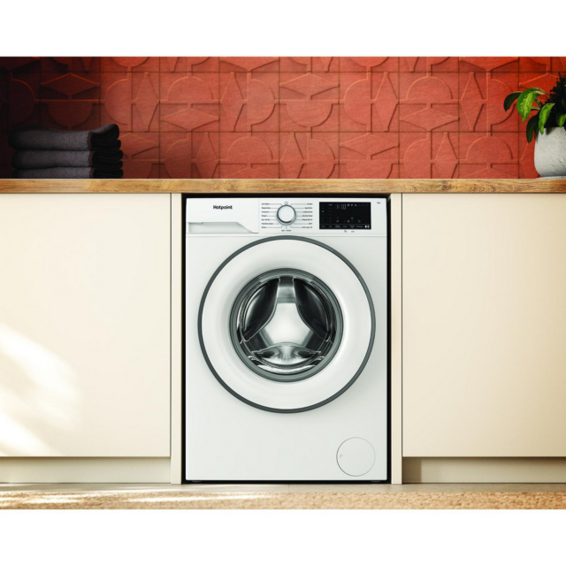 Hotpoint HEV841WUK 8kg 1400 Spin Washing Machine - White
