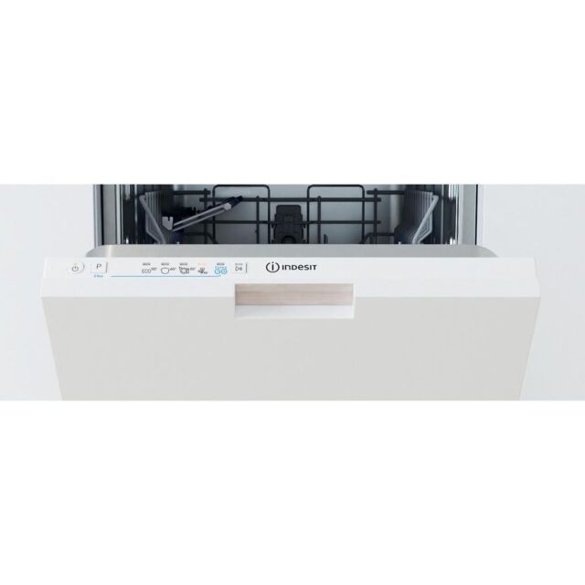 Indesit IN2IE10CS80UK Slimeline Integrated Dishwasher