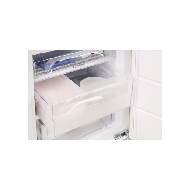 Indesit INBUFZ011 Built In Freezer
