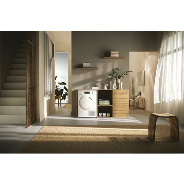 Miele TEA525 WP TEA525 8kg Heat Pump Tumble Dryer - White