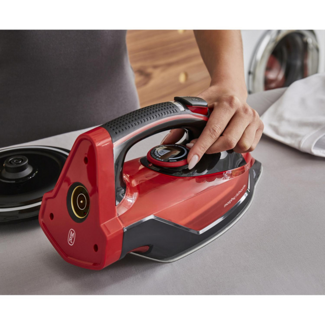Morphy Richards 303250 Easycharge Cordless Steam Iron - Red
