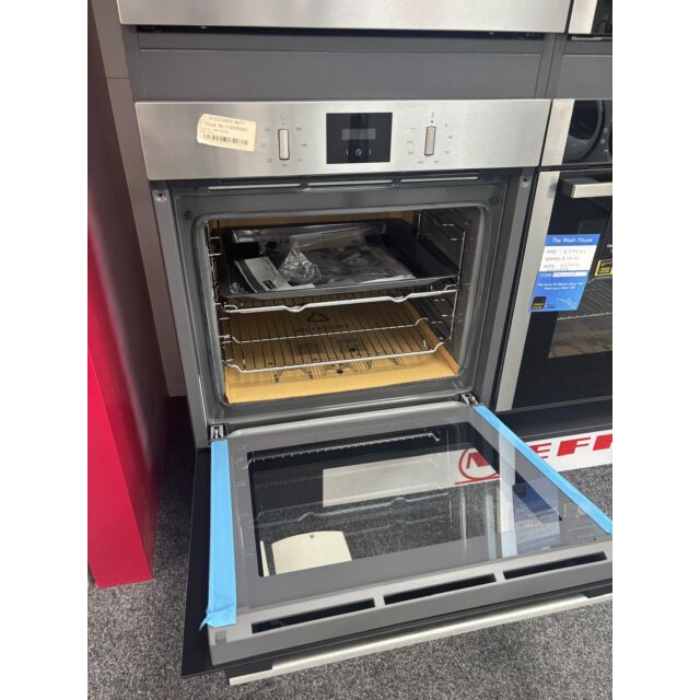 Neff B1GCC0AN0B-EX Neff B1GCC0AN0B Built In Electric Single Oven - Stainless Steel