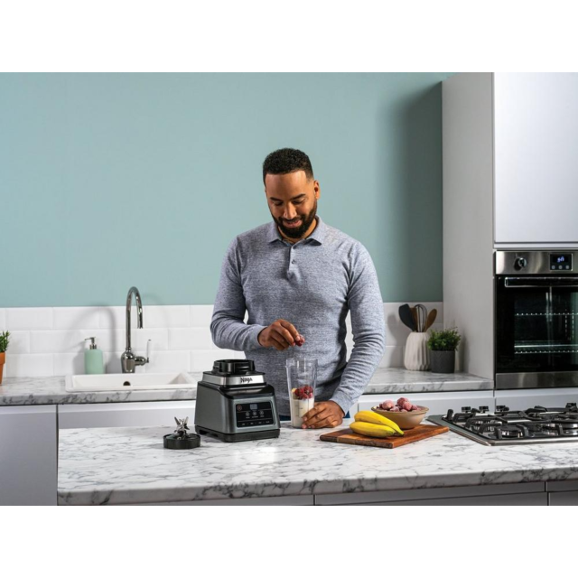 Ninja BN750UK 2-In-1 Blender With Auto-Iq - Black/Sliver