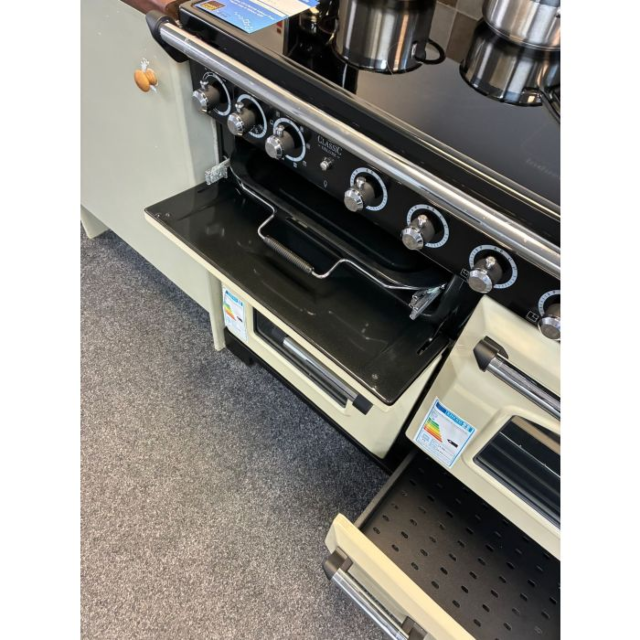 Rangemaster EX-CDL110EICR/C 110 Cm Electric Induction Classic Deluxe - Cream With Chrome Trim