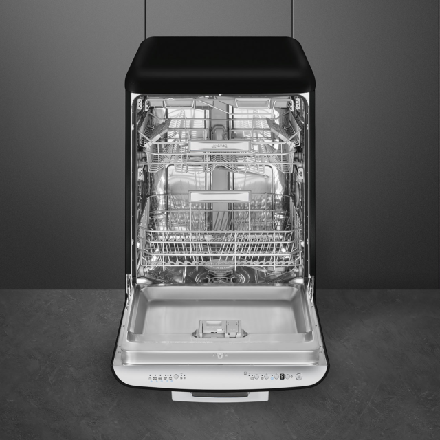 Smeg DFFABBL Retro Style Freestanding Dishwasher - Black