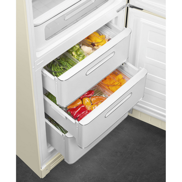 Smeg FAB32RCR6UK 60.1Cm 70/30 Fridge Freezer - Cream