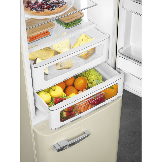 Smeg FAB32RCR6UK 60.1Cm 70/30 Fridge Freezer - Cream