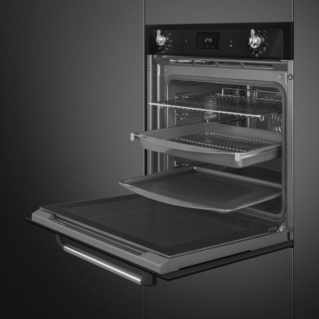 Smeg SOP6900TN Retro Style Pyrolytic Self Cleaning Single Oven - Black