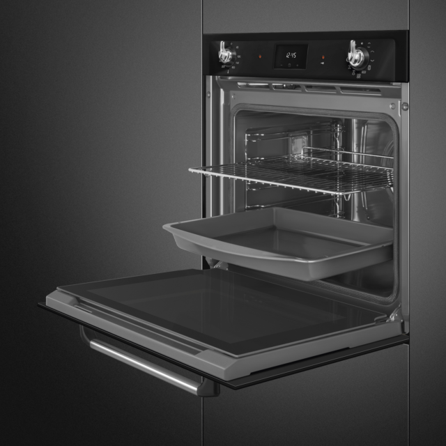 Smeg SOP6900TN Retro Style Pyrolytic Self Cleaning Single Oven - Black